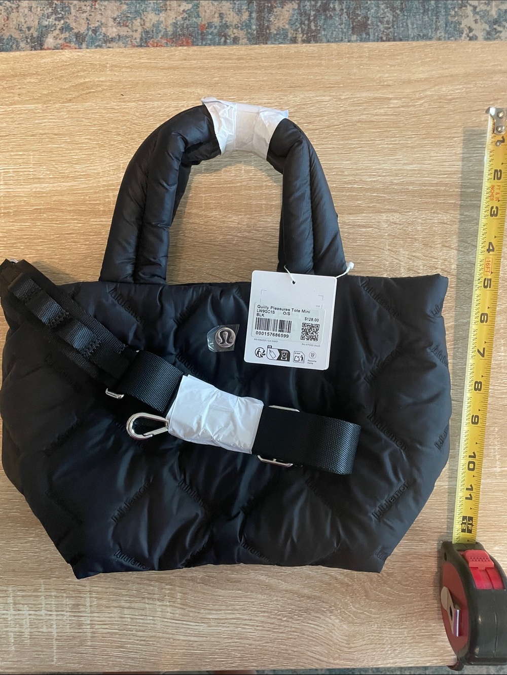 lululemon athletica Black Quilted Tote with Removable Strap - Picture 2 of 5